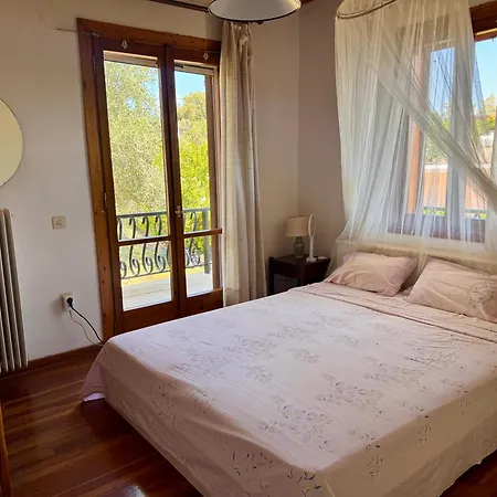 Zeba 200m From The Sea