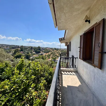 Apartamento Zeba 200m From The Sea Dhílesi